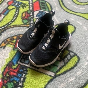 Nike boy shoes